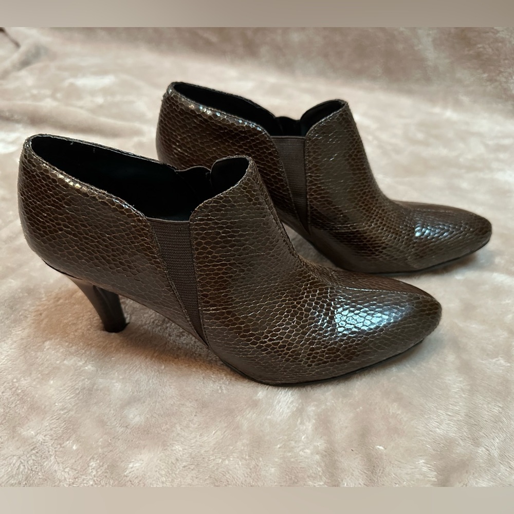Bandolino shoes size 7.5
